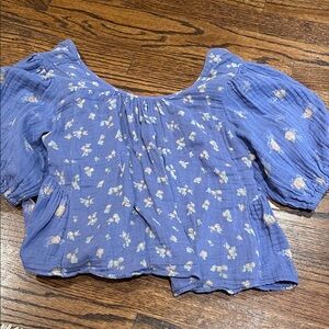 Floral Blue Puff Sleeve Blouse